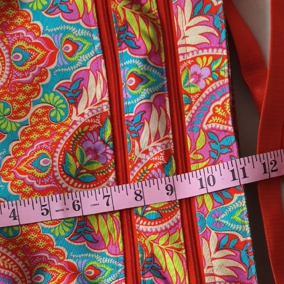 Vera Bradley Vibrant Paisley Crossbody Bag - Picture 7 of 10